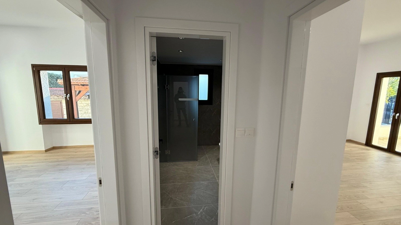 236m² Office for Rent in Limassol District