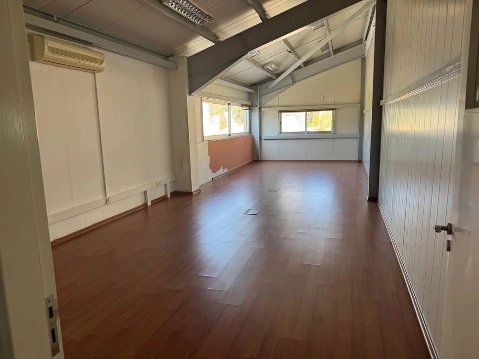 900m² Office for Rent in Limassol – Mesa Geitonia