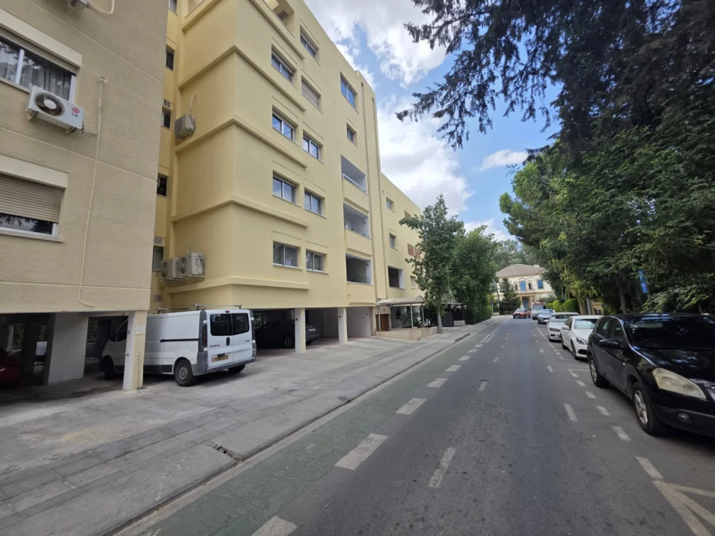 3 Bedroom Apartment for Rent