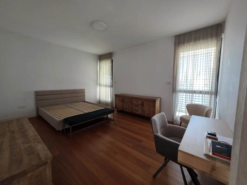 4 Bedroom Apartment for Rent in Engomi, Nicosia District