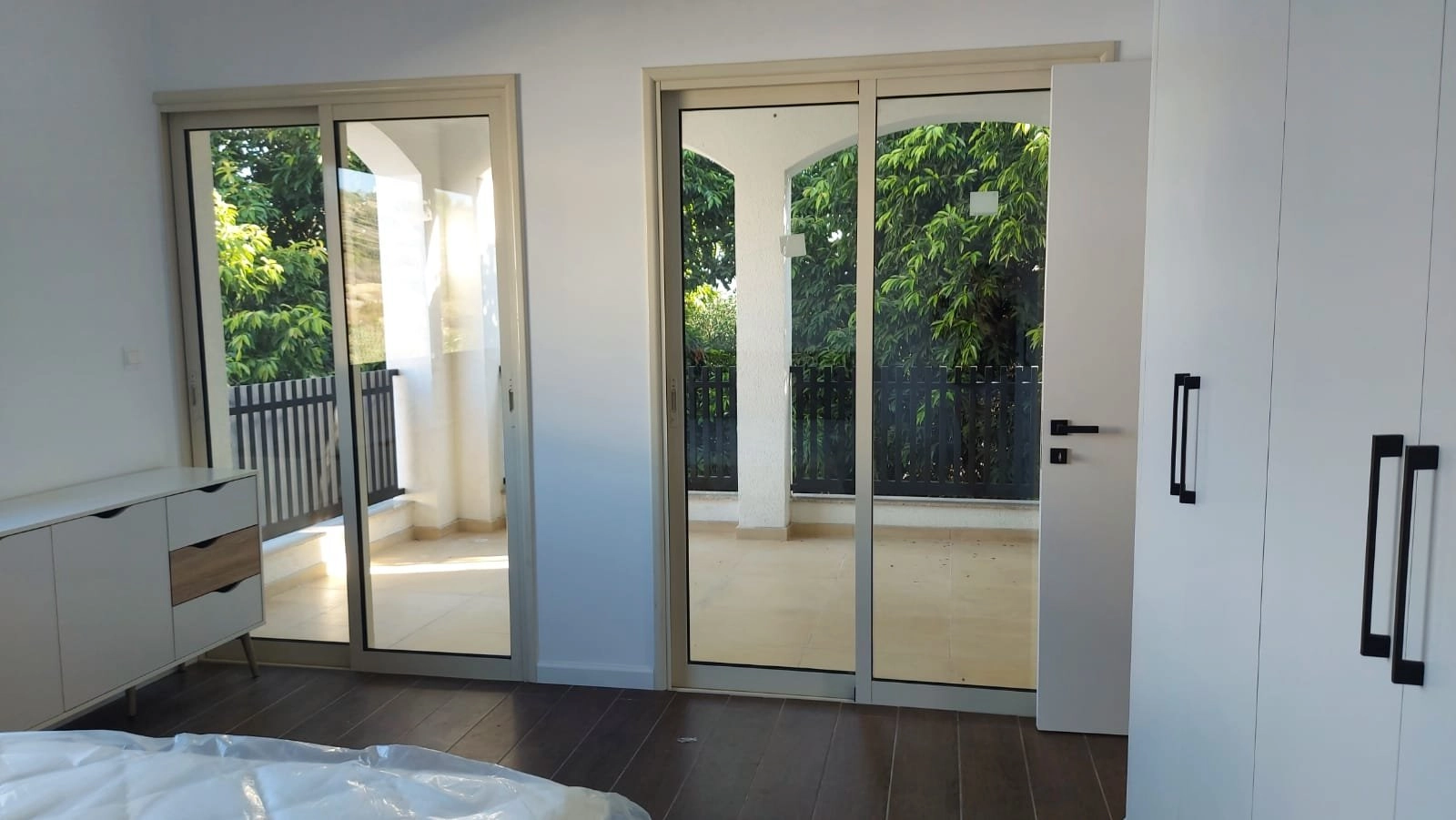 6+ Bedroom House for Rent in Agios Tychonas, Limassol District