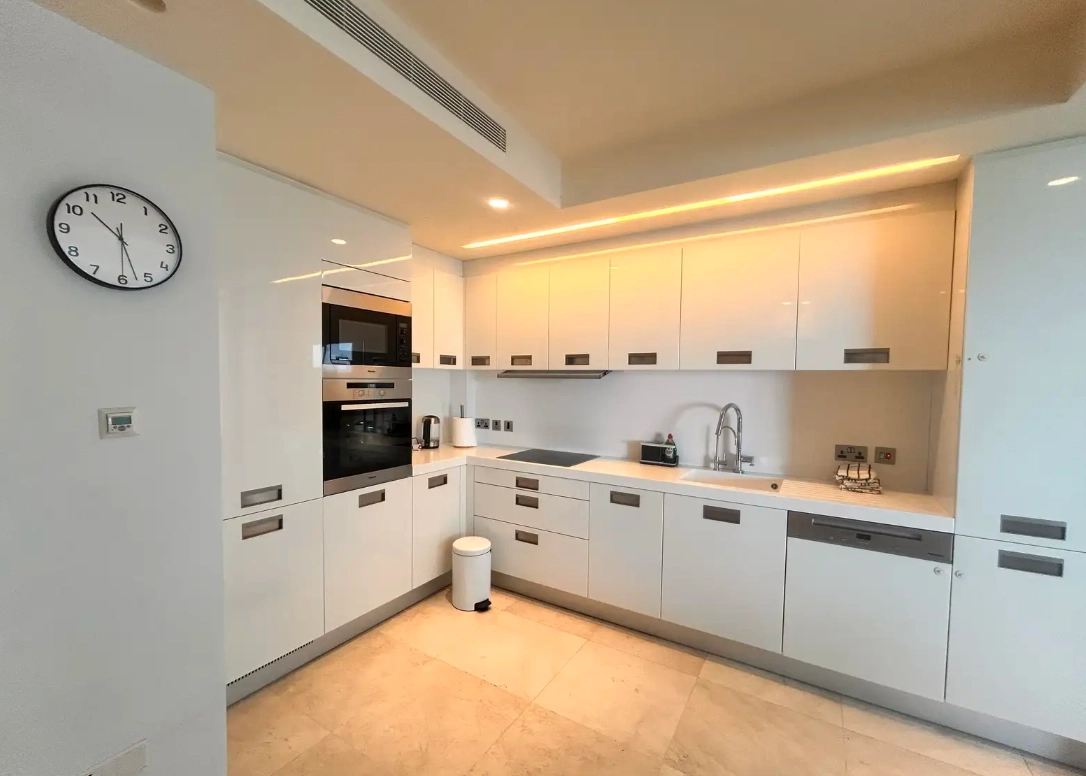2 Bedroom Apartment for Rent in Limassol – Neapolis