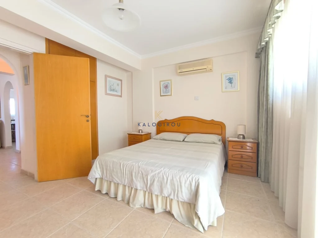 4 Bedroom Apartment for Sale in Larnaca District