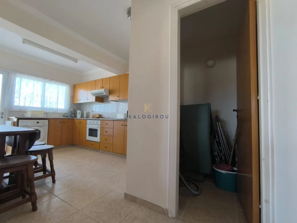 4 Bedroom Apartment for Sale in Larnaca District