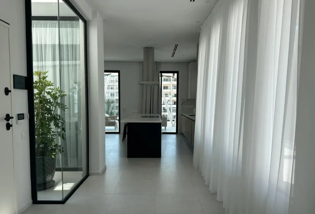 3 Bedroom Apartment for Rent in Limassol – Neapolis