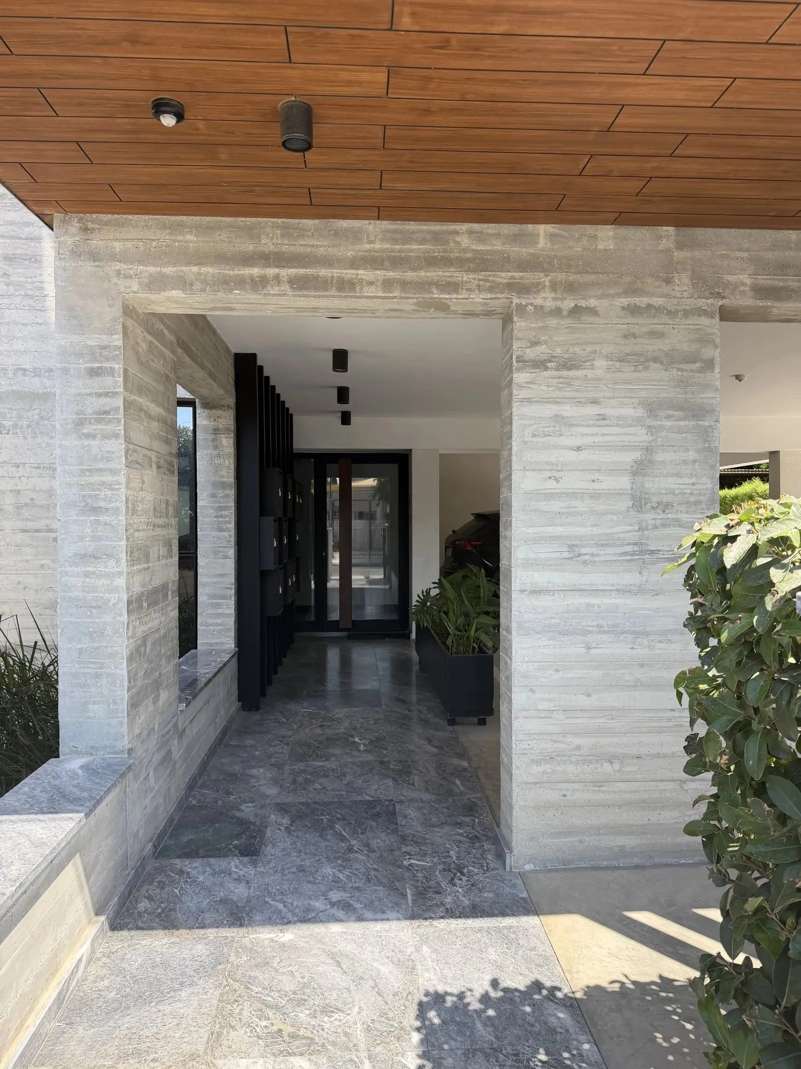 2 Bedroom Apartment for Rent in Limassol – Katholiki