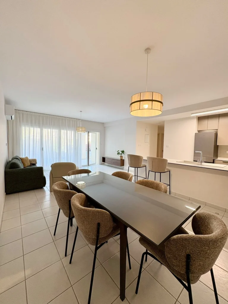3 Bedroom Apartment for Rent in Paphos – Universal