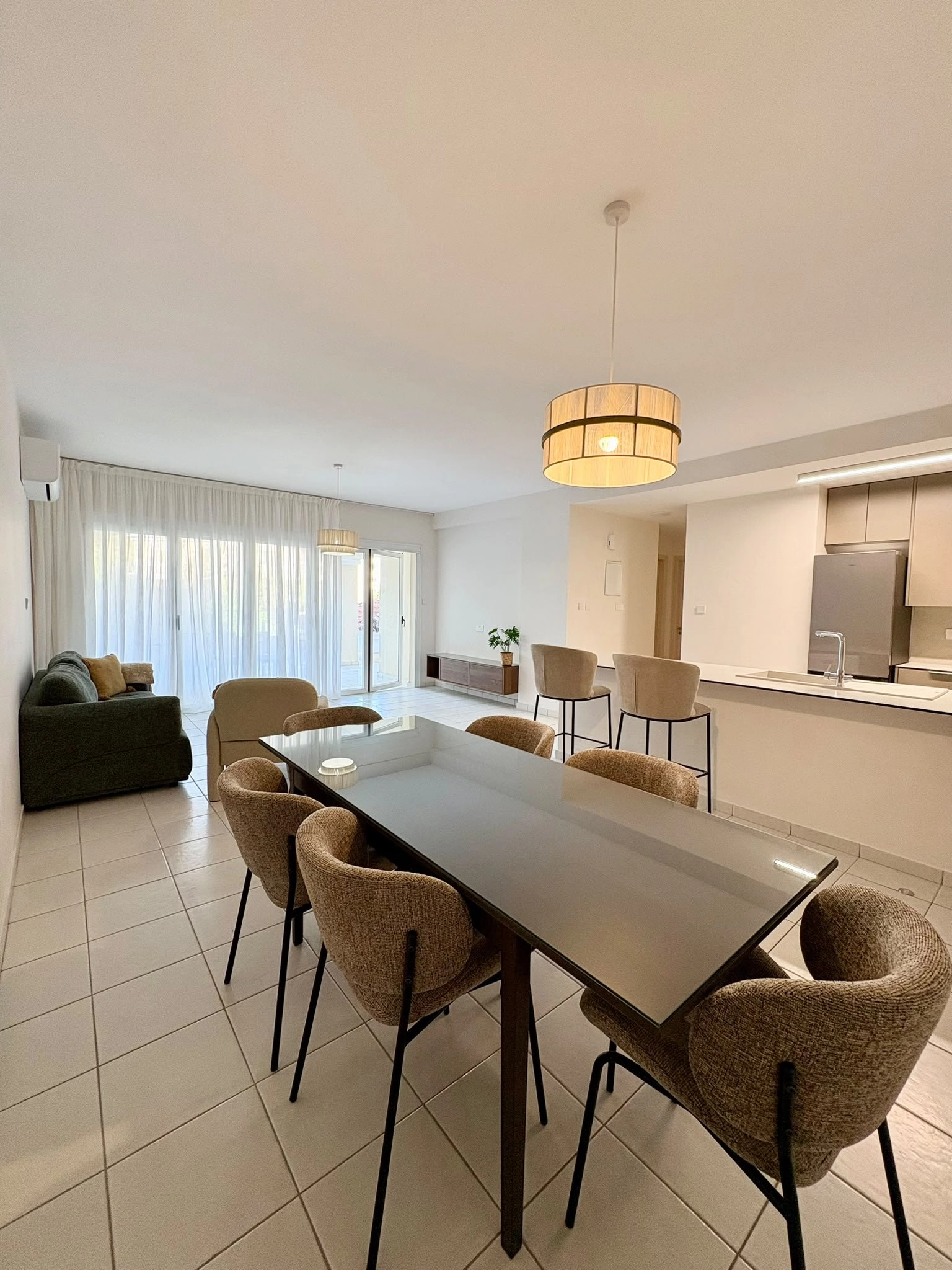 3 Bedroom Apartment for Rent in Paphos – Universal