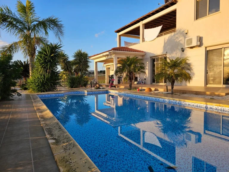 4 Bedroom House for Rent in Anarita, Paphos District