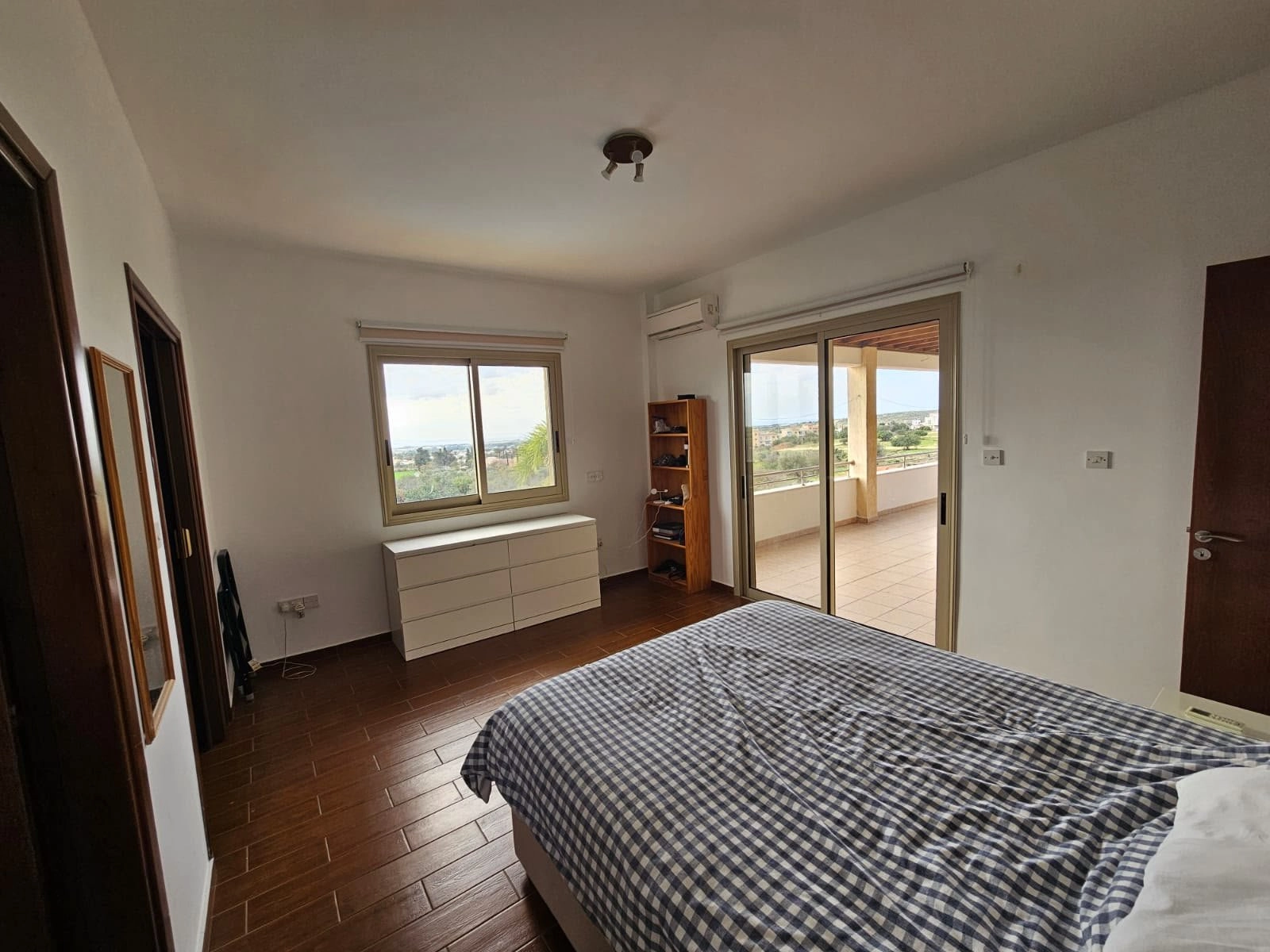 4 Bedroom House for Rent in Anarita, Paphos District