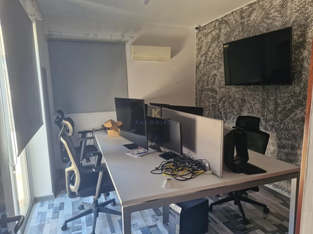 160m² Office for Rent in Larnaca District