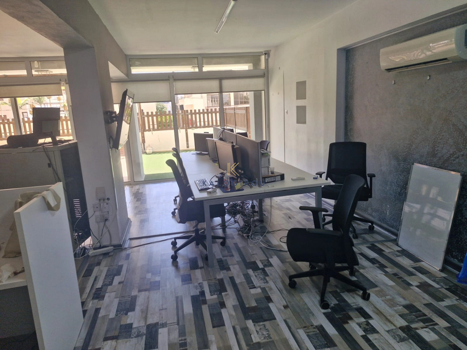 160m² Office for Rent in Larnaca District