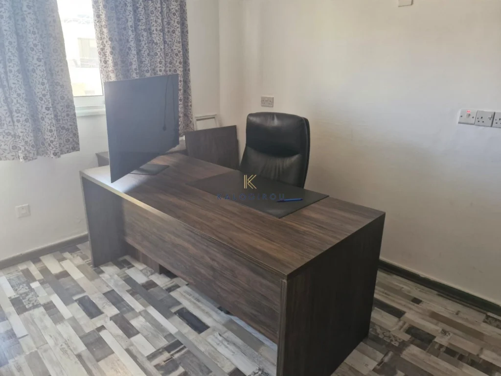 160m² Office for Rent in Larnaca District