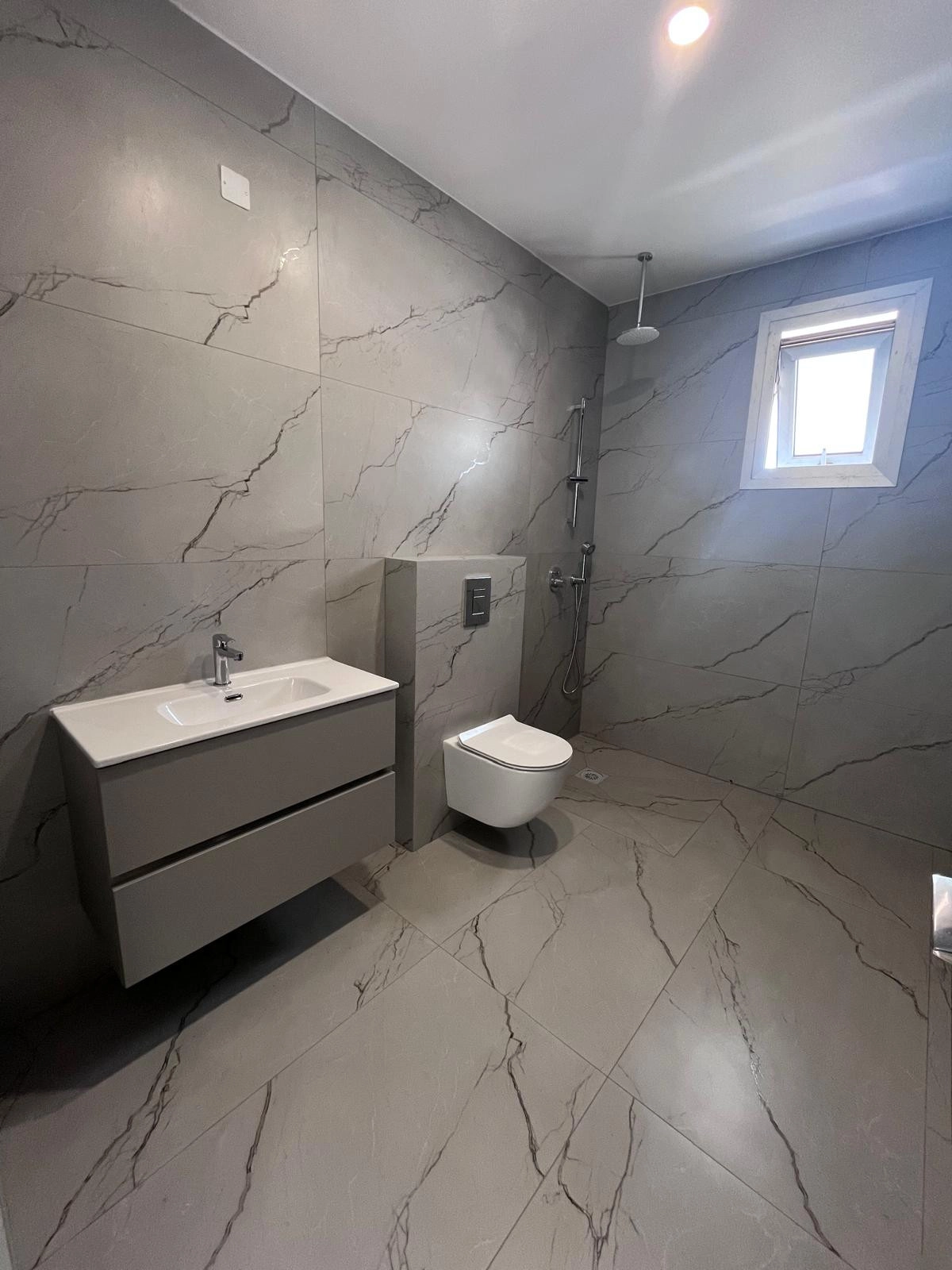 4 Bedroom Apartment for Sale in Limassol – Zakaki