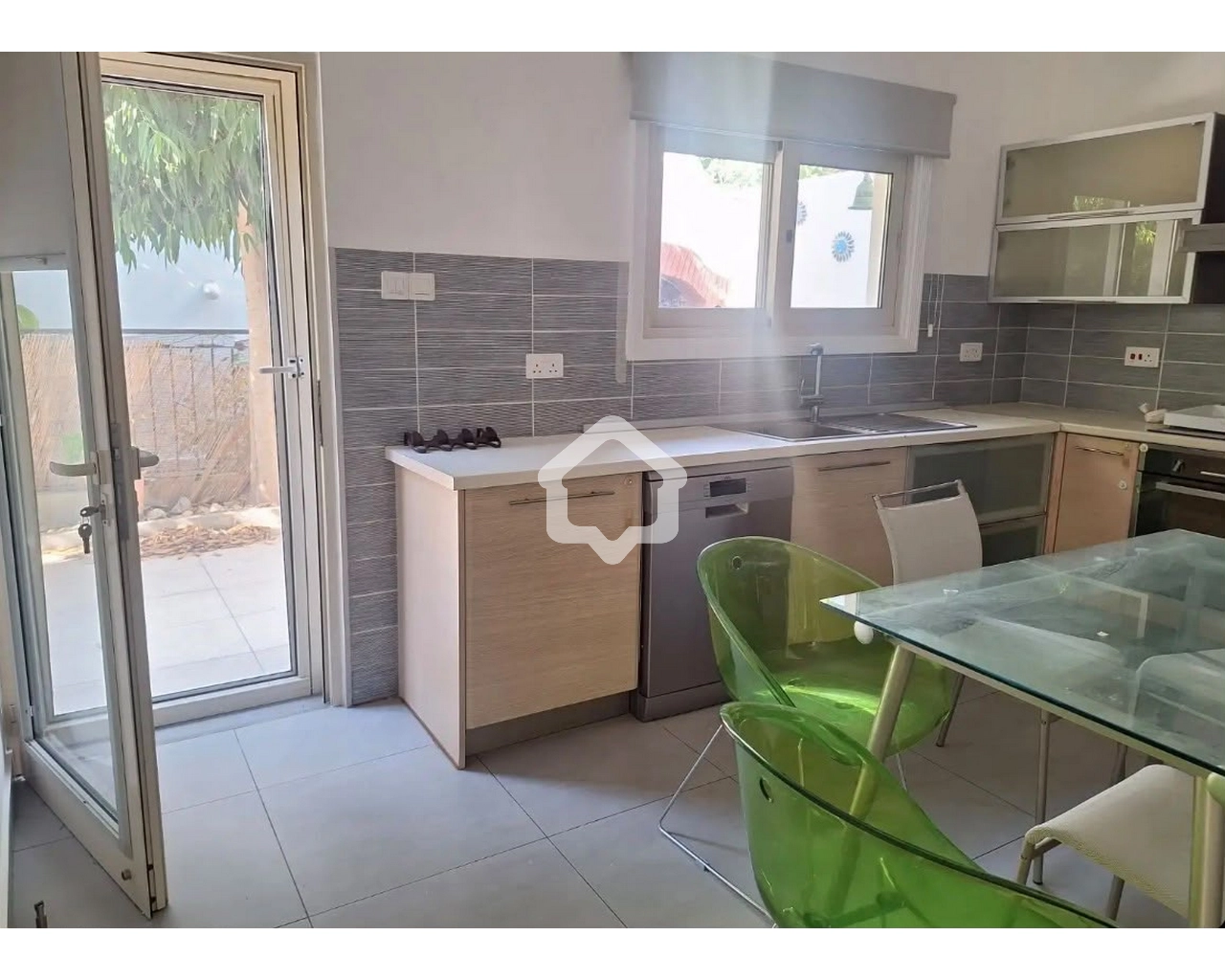 3 Bedroom House for Rent in Strovolos, Nicosia District