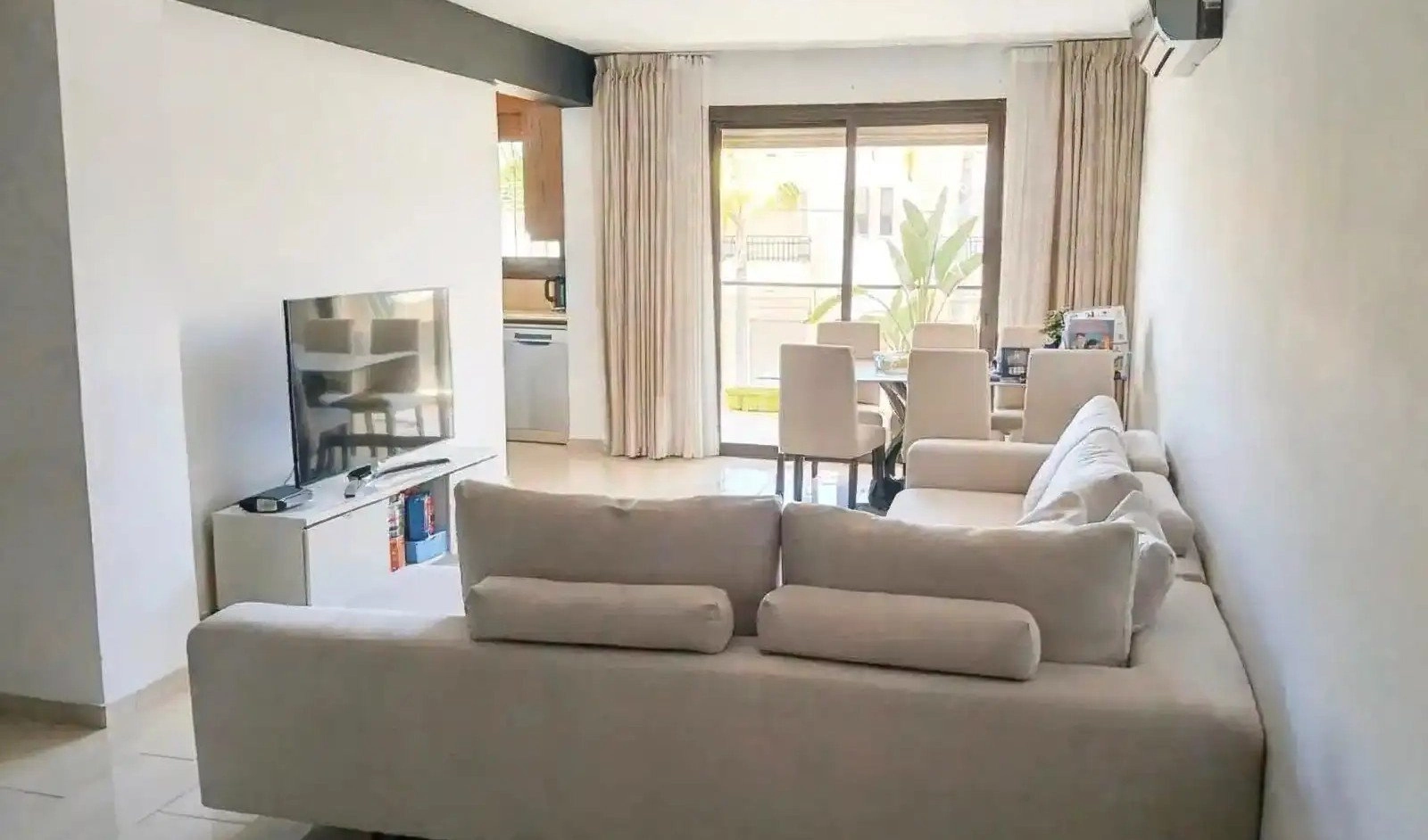 2 Bedroom Apartment for Sale in Limassol – Agios Athanasios