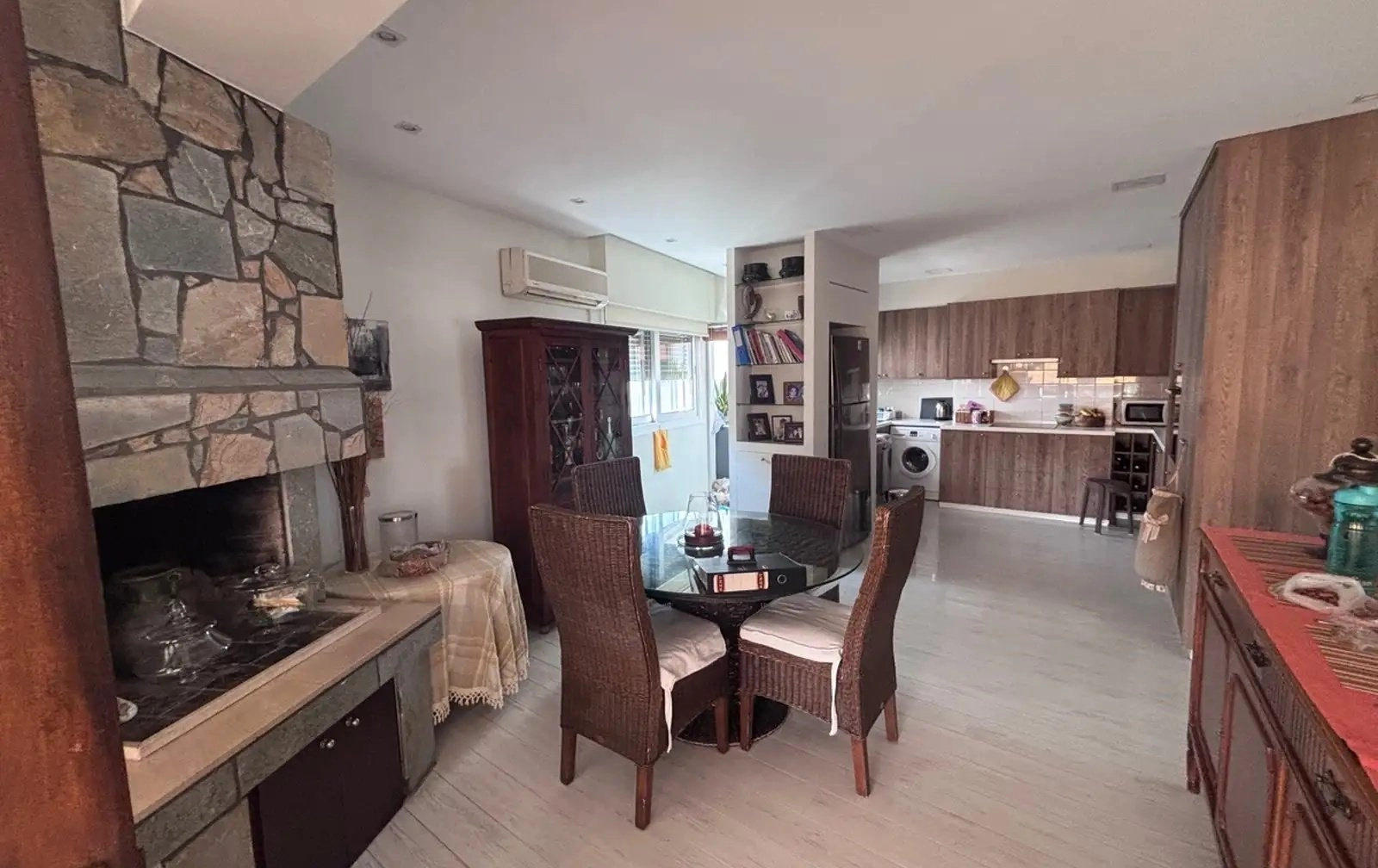 4 Bedroom Apartment for Sale in Limassol – Neapolis