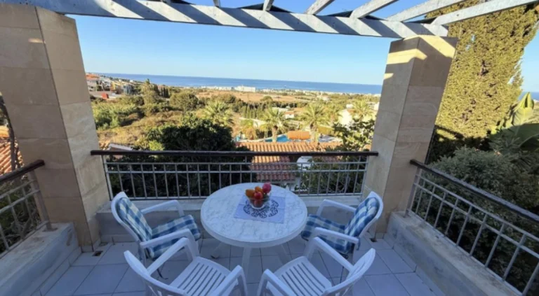 2 Bedroom House for Rent in Chlorakas, Paphos District
