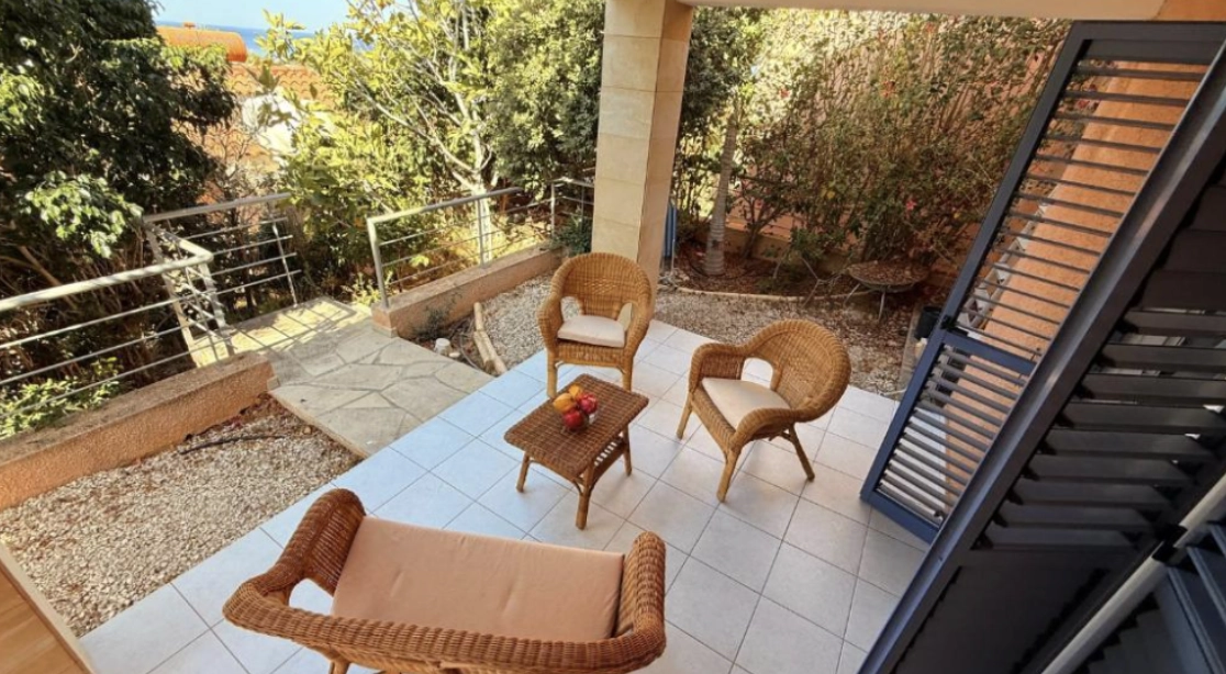 2 Bedroom House for Rent in Chlorakas, Paphos District