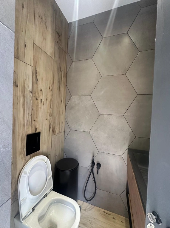 200m² Office for Rent in Limassol District