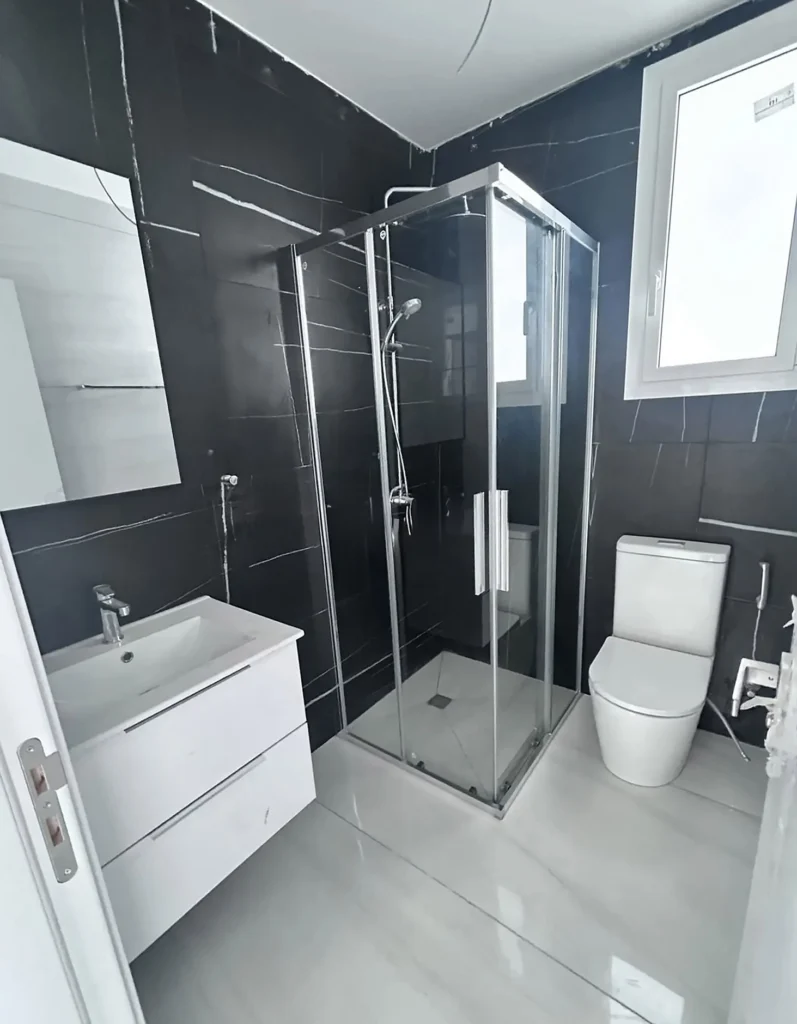 687m² Building for Sale in Strovolos, Nicosia District