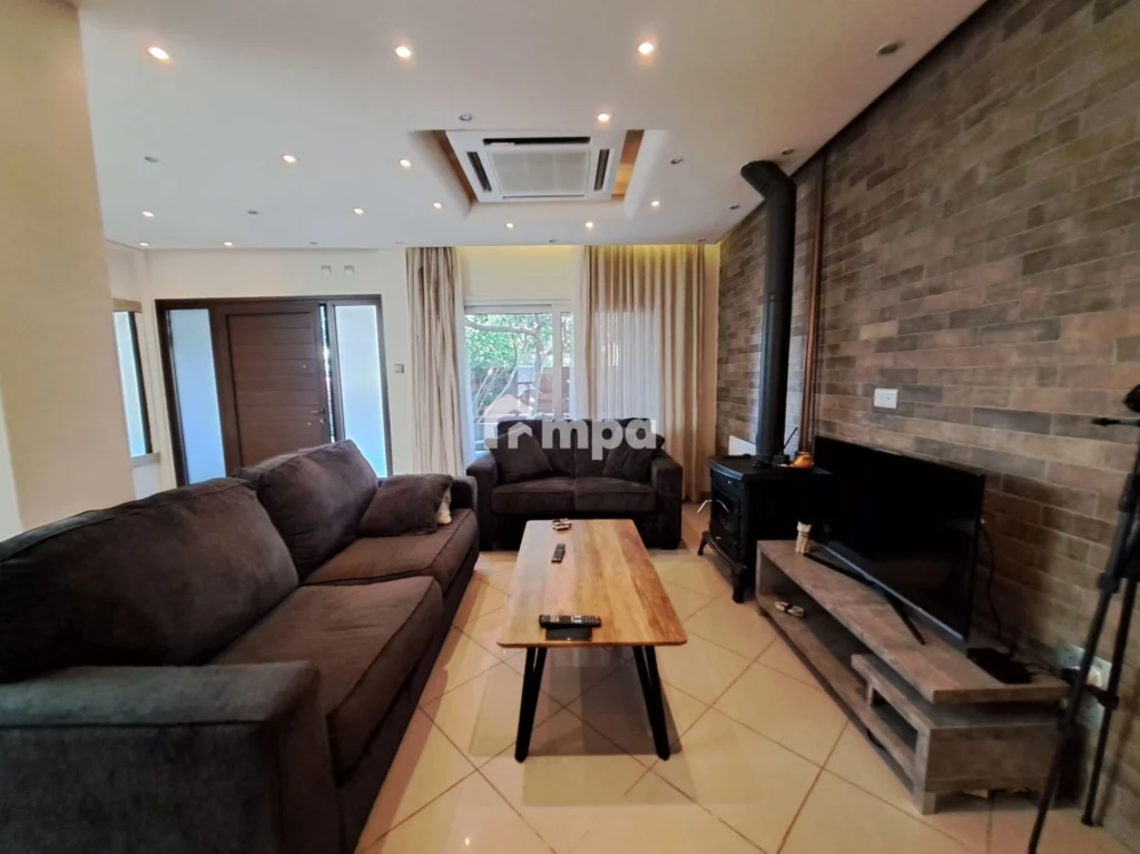 3 Bedroom House for Rent in Strovolos, Nicosia District
