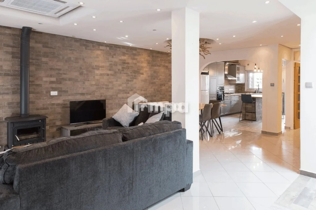 3 Bedroom House for Rent in Strovolos, Nicosia District