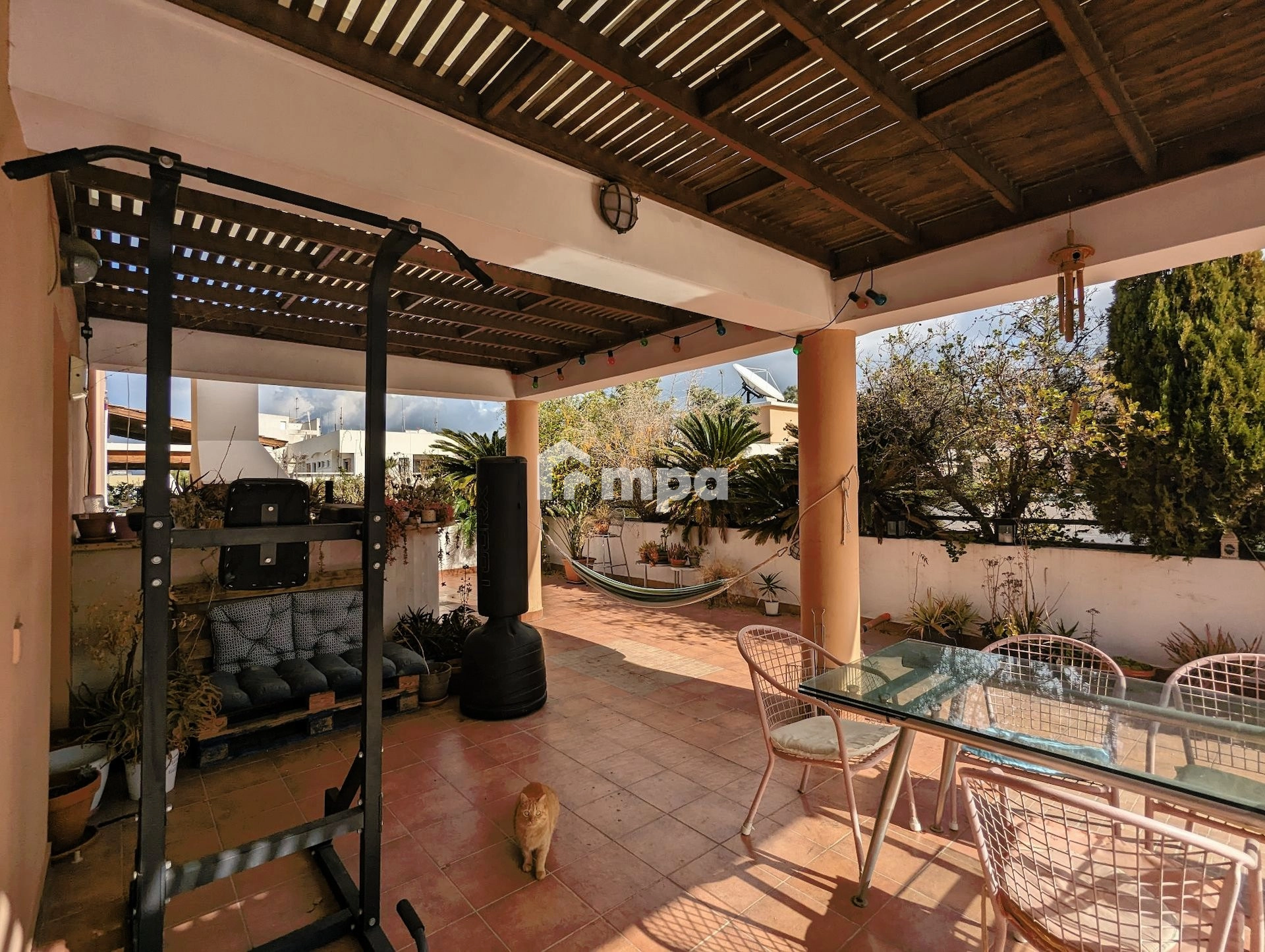 4 Bedroom Apartment for Rent in Agioi Omologites, Nicosia District