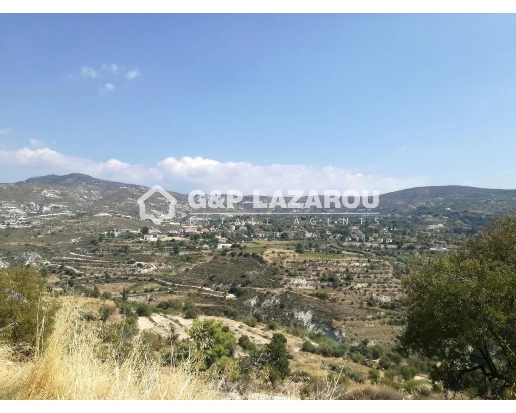 7,498m² Plot for Sale in Silikou, Limassol District