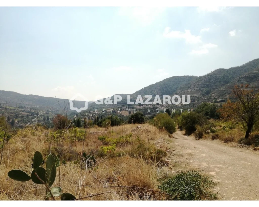 7,498m² Plot for Sale in Silikou, Limassol District