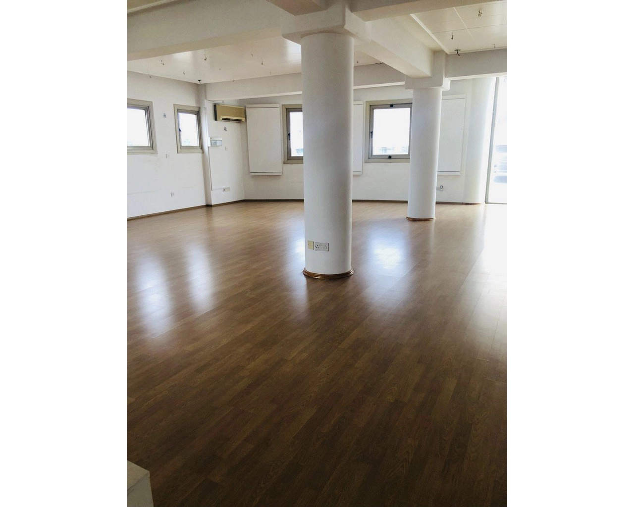 1671m² Building for Sale in Limassol – Neapolis