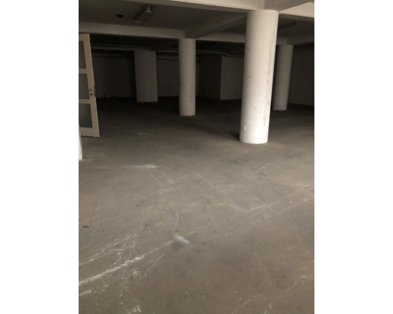 1671m² Building for Sale in Limassol – Neapolis