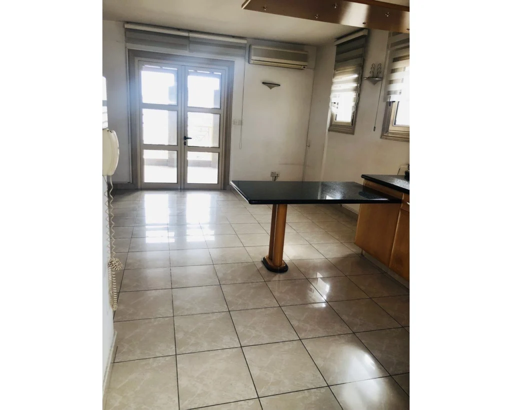 1671m² Building for Sale in Limassol – Neapolis
