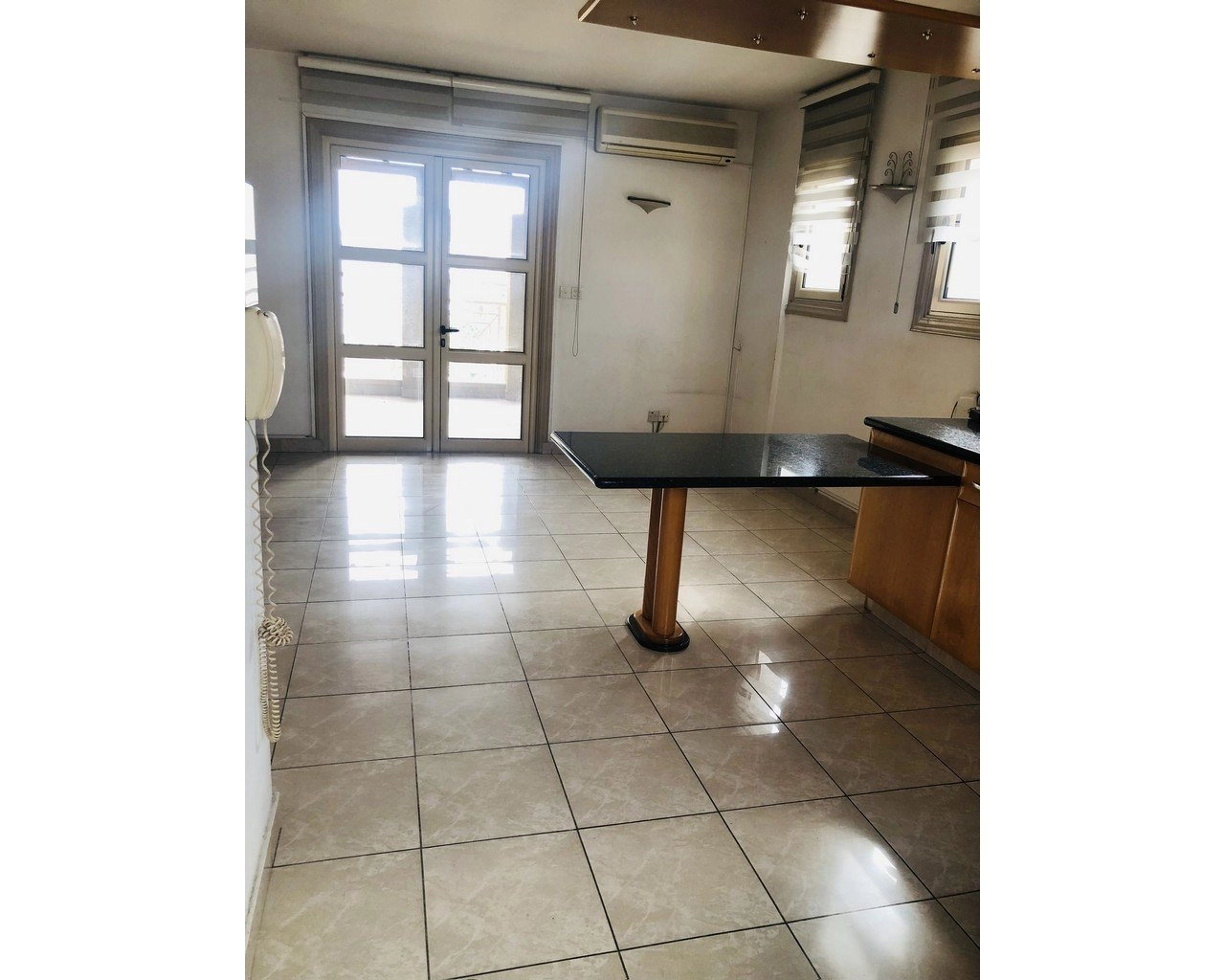 1671m² Building for Sale in Limassol – Neapolis