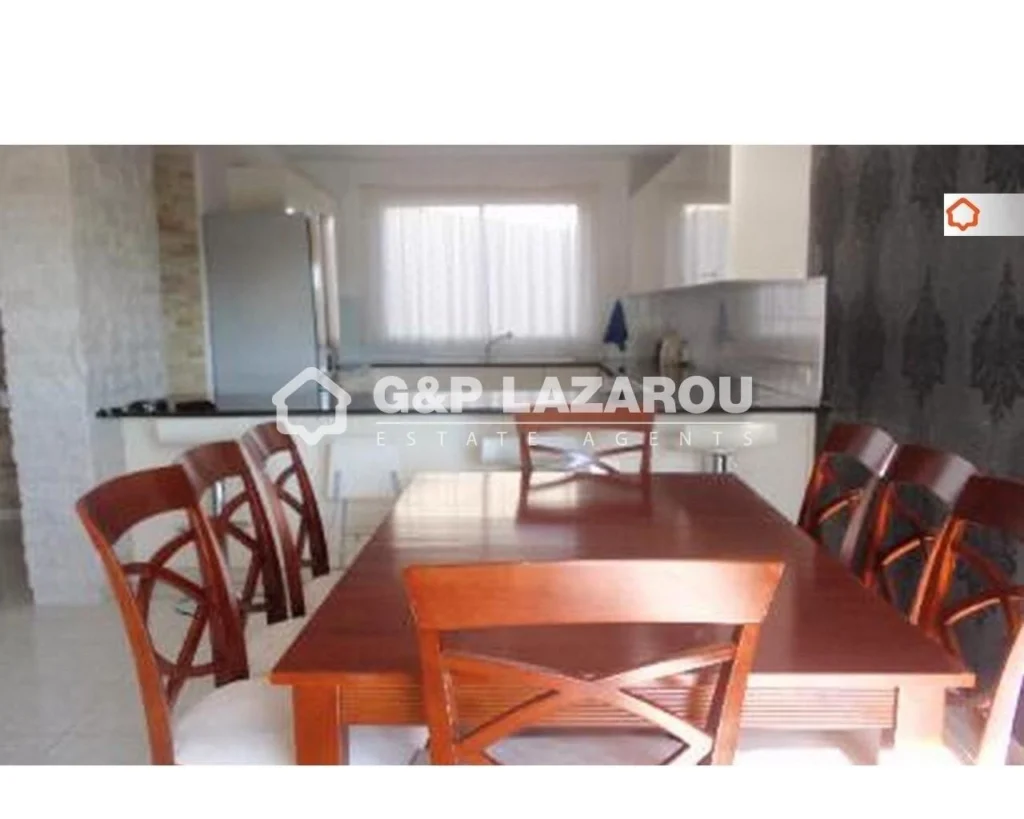 2 Bedroom House for Sale in Agios Tychonas, Limassol District