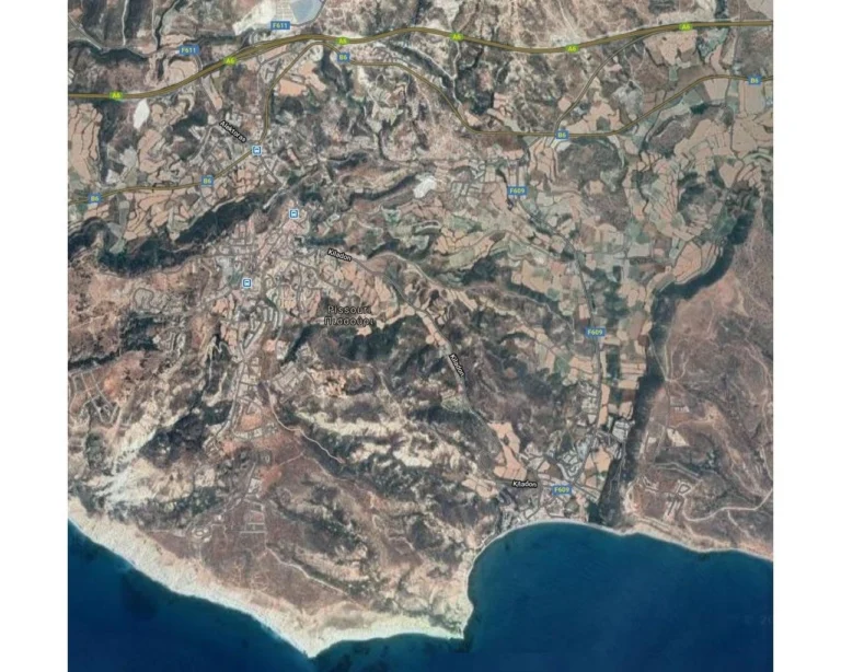 2,504m² Plot for Sale in Pissouri, Limassol District