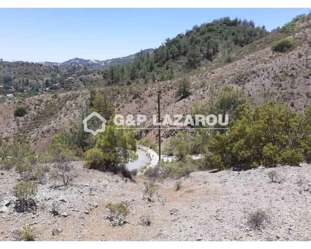 1,091m² Plot for Sale in Kato Platres, Limassol District