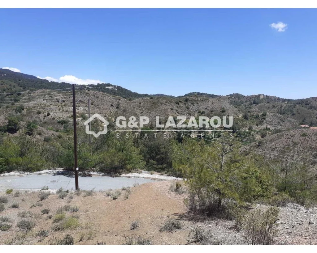 1,091m² Plot for Sale in Kato Platres, Limassol District