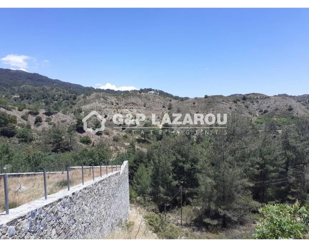 1,091m² Plot for Sale in Kato Platres, Limassol District