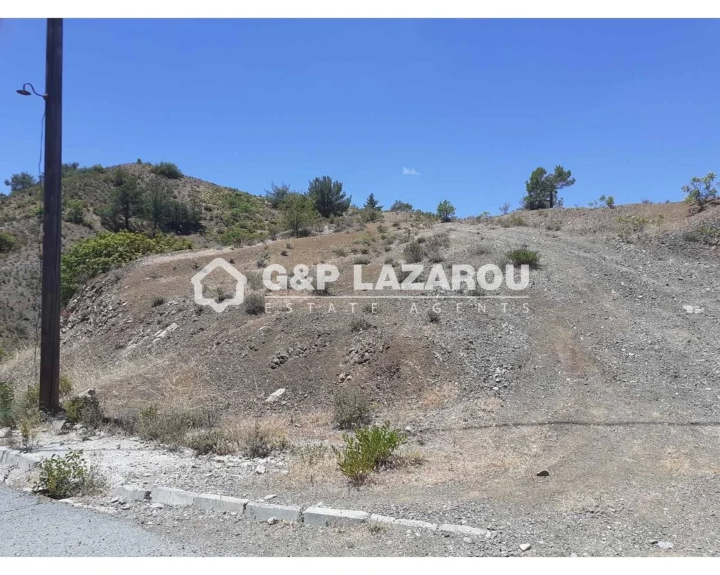 1,091m² Plot for Sale in Kato Platres, Limassol District