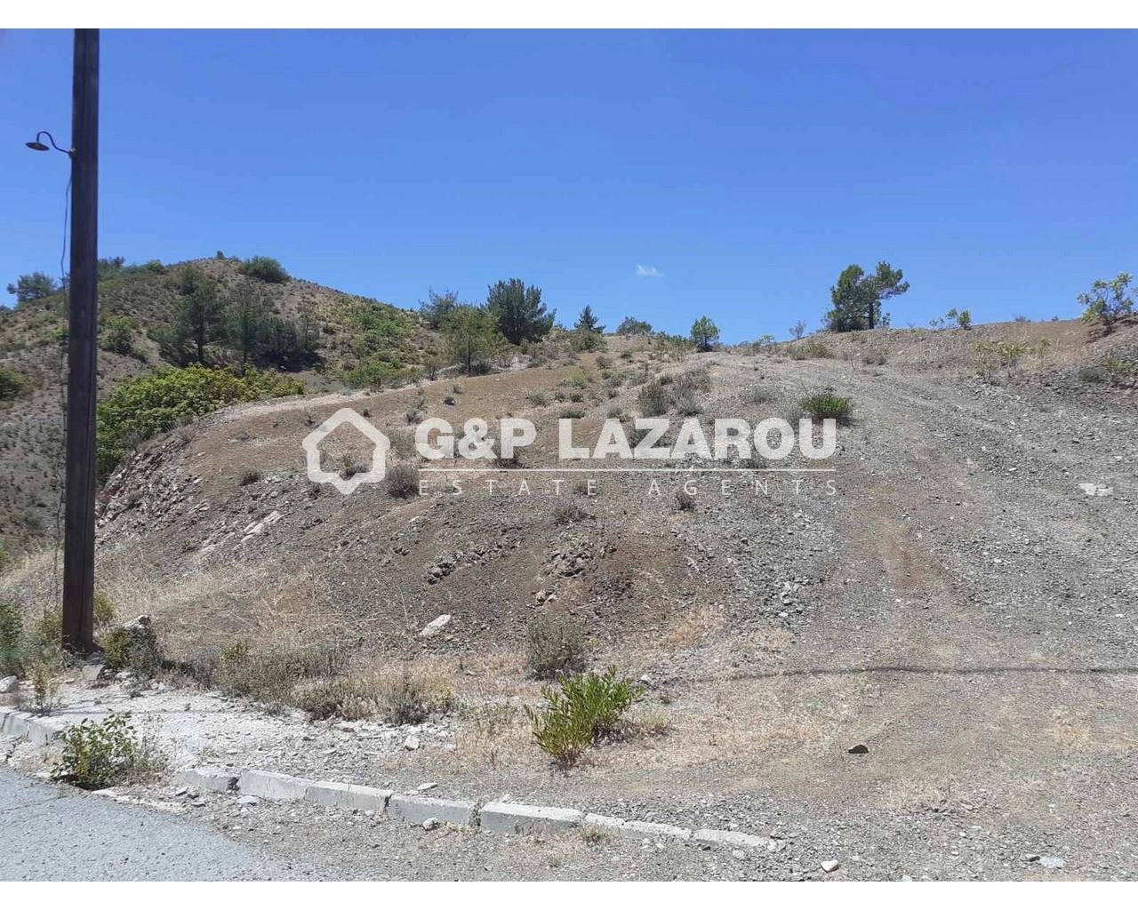 1,091m² Plot for Sale in Kato Platres, Limassol District