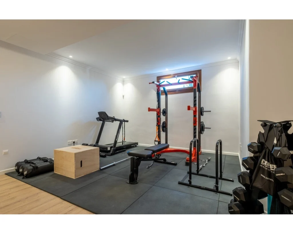 6+ Bedroom House for Sale in Mouttagiaka, Limassol District
