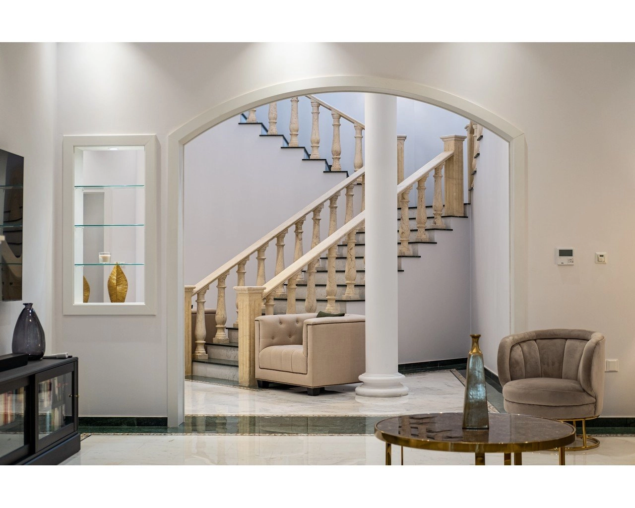 6+ Bedroom House for Sale in Mouttagiaka, Limassol District