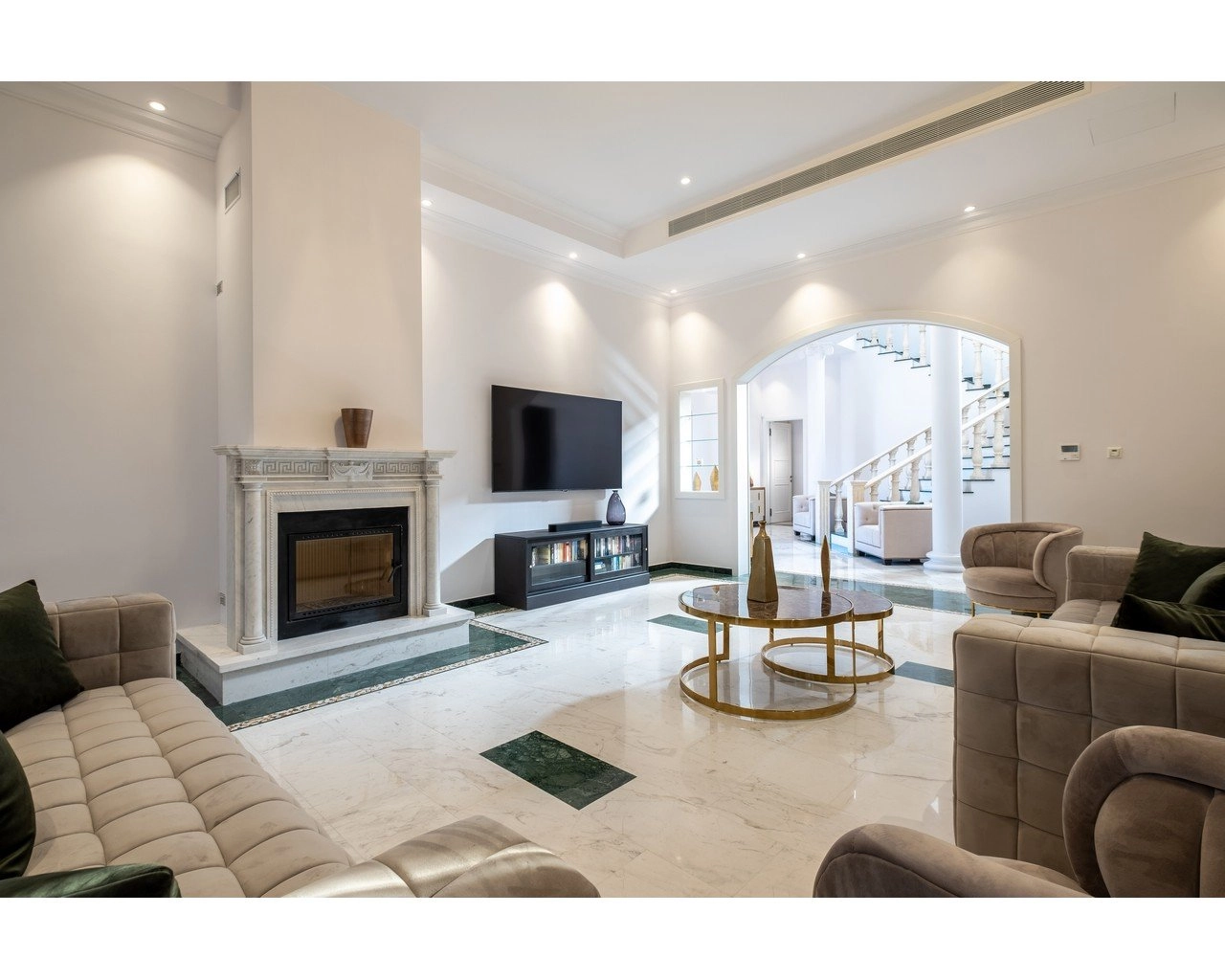 6+ Bedroom House for Sale in Mouttagiaka, Limassol District