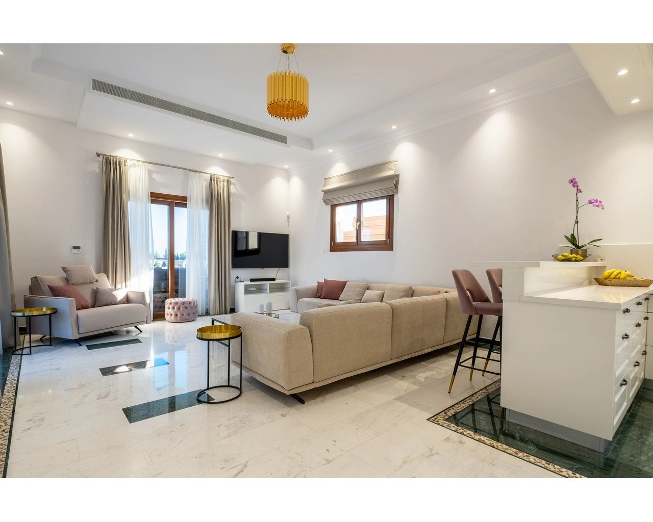 6+ Bedroom House for Sale in Mouttagiaka, Limassol District
