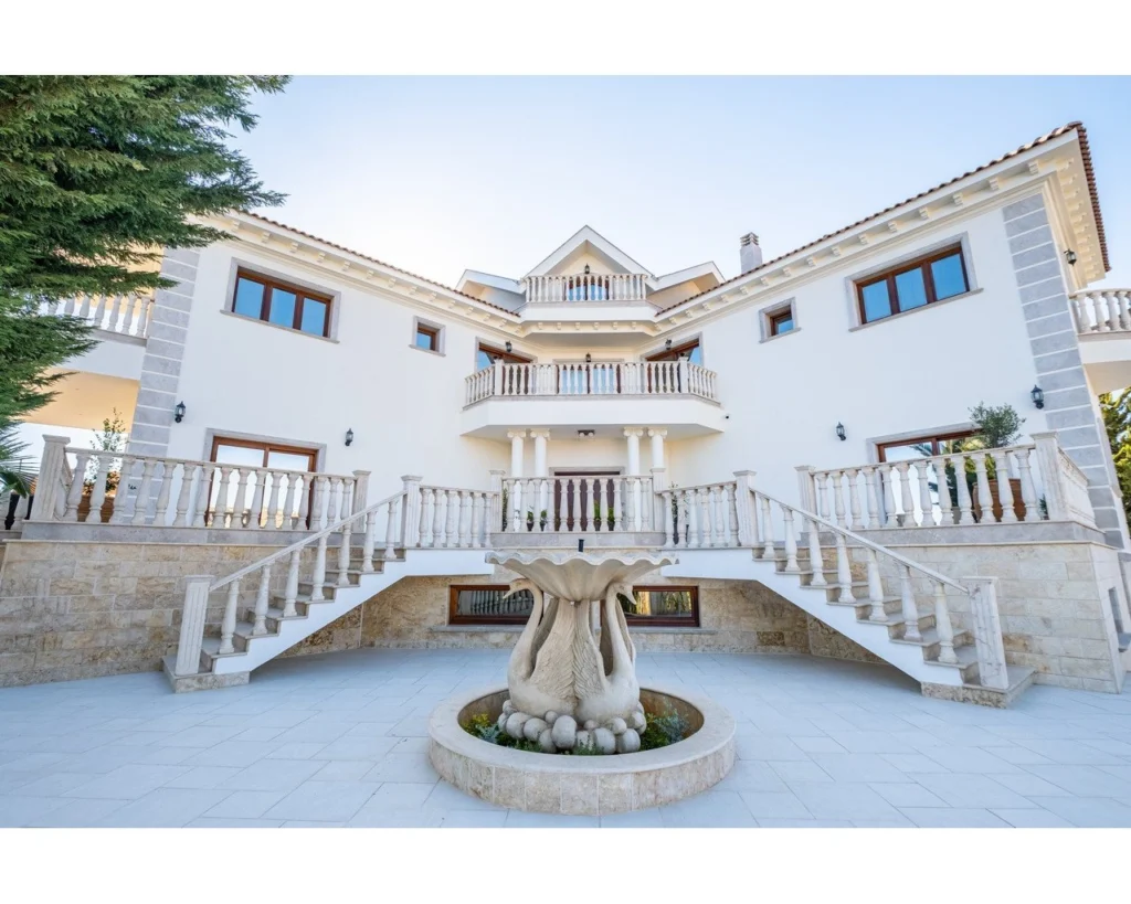 6+ Bedroom House for Sale in Mouttagiaka, Limassol District
