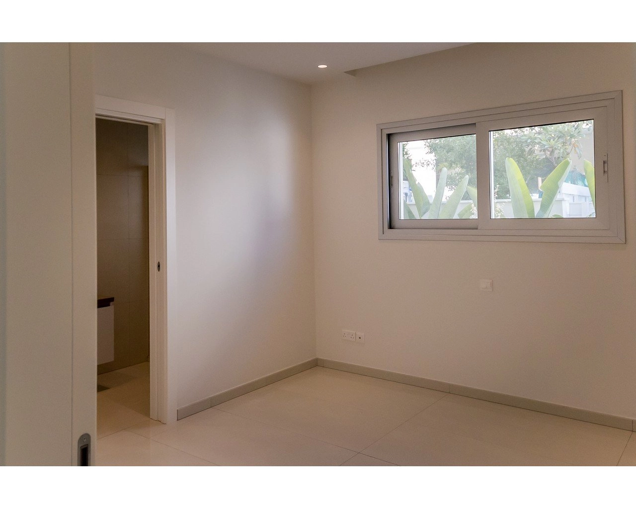 2 Bedroom Apartment for Sale in Germasogeia, Limassol District