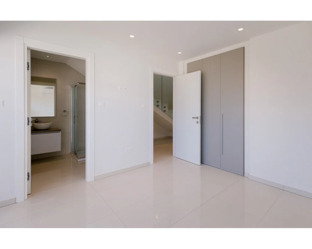 2 Bedroom Apartment for Sale in Germasogeia, Limassol District