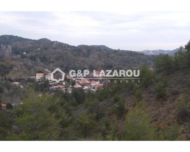 10,257m² Plot for Sale in Kato Platres, Limassol District