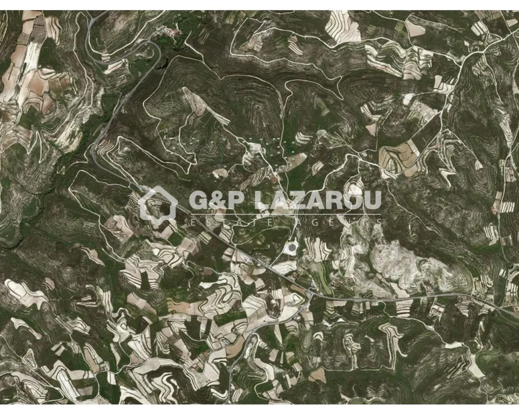 7,915m² Plot for Sale in Vouni, Limassol District